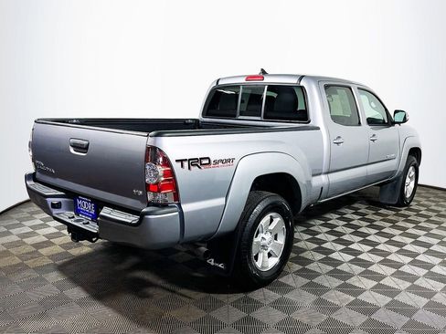 Used 2015 Toyota Tacoma 4x4 Double Cab w/ TRD Sport Package image 8