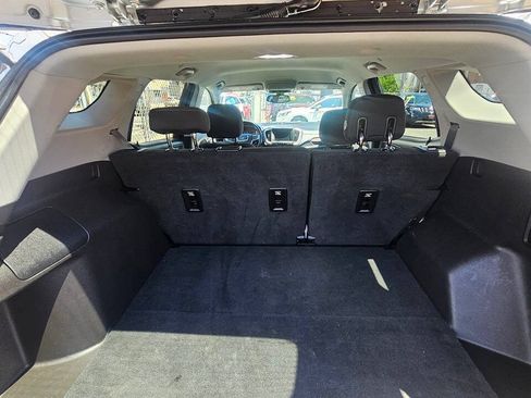 Used 2018 GMC Terrain SLE FWD image 5