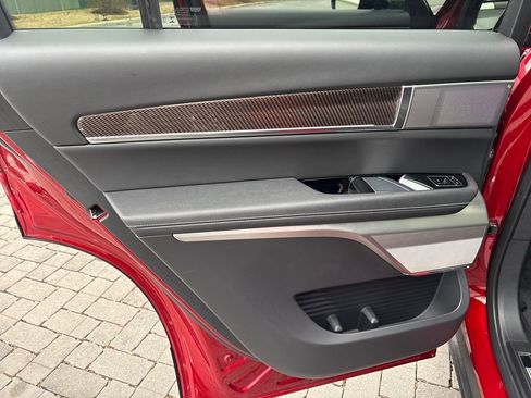 New 2026 Cadillac Vistiq Luxury image 36