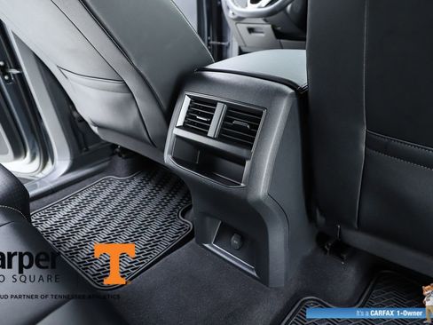 Used 2022 Volkswagen Atlas Cross Sport SE image 74