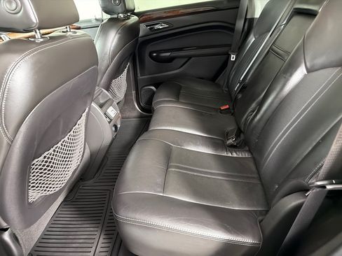 Used 2016 Cadillac SRX Luxury FWD image 18
