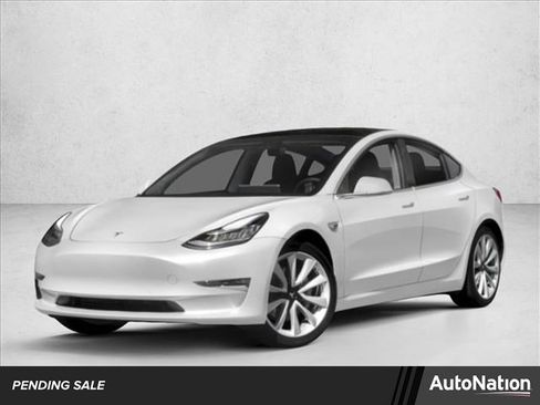 Used 2019 Tesla Model 3 Standard Range Plus image 1