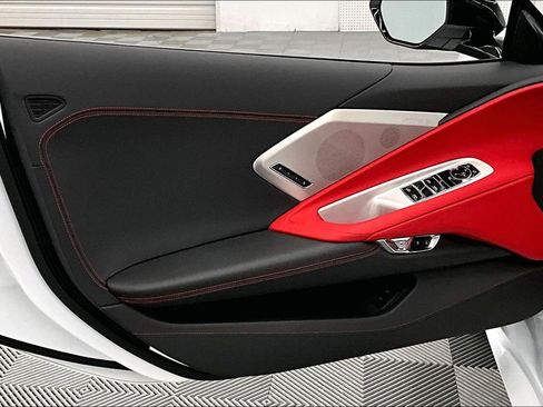 Used 2022 Chevrolet Corvette Stingray Preferred Conv w/ 2LT RWD image 21