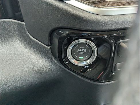New 2026 Chevrolet Silverado 1500 RST w/ Convenience Package II AWD/4WD image 22