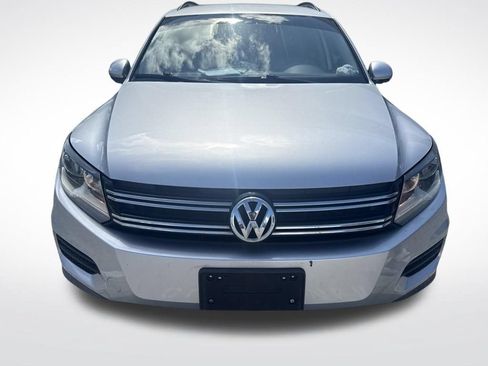 Used 2016 Volkswagen Tiguan S FWD image 2