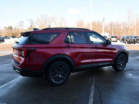 New 2026 Ford Explorer ST-Line w/ ST-Line Street Pack image 7