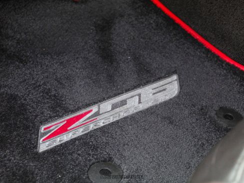 Used 2016 Chevrolet Corvette Z06 w/ Z07 Performance Package RWD image 27