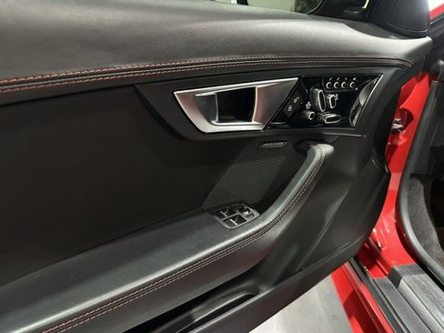 Used 2016 Jaguar F-TYPE R AWD/4WD image 40