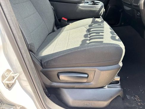 Used 2024 RAM 1500 Warlock RWD image 11