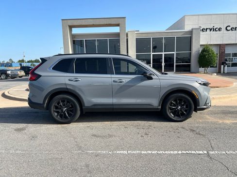 Used 2024 Honda CR-V Sport image 4