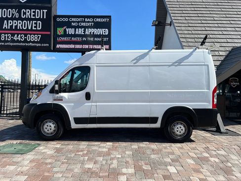 Used 2021 RAM ProMaster 2500 w/ Convenience Group image 5