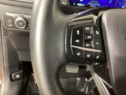 Used 2022 Ford Escape SEL w/ Technology Package AWD/4WD image 19