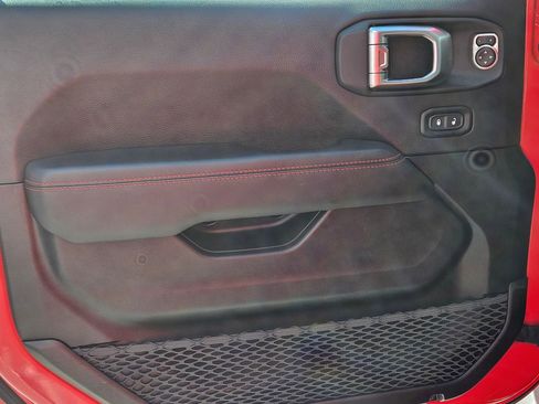 Used 2020 Jeep Gladiator Rubicon image 18