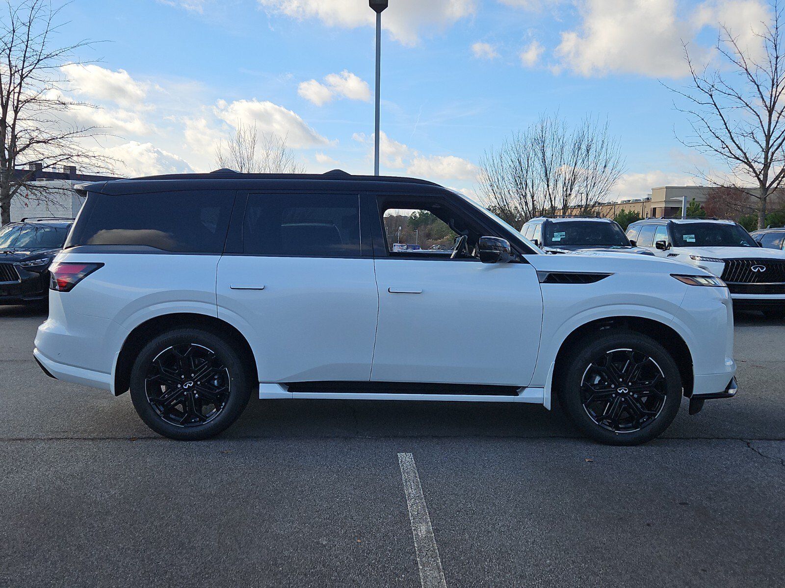 New 2026 INFINITI QX80 4WD w/ Sport Exterior Package image 5