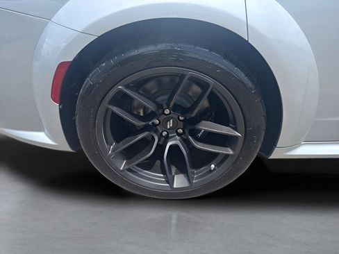 Used 2022 Dodge Charger Scat Pack RWD image 38