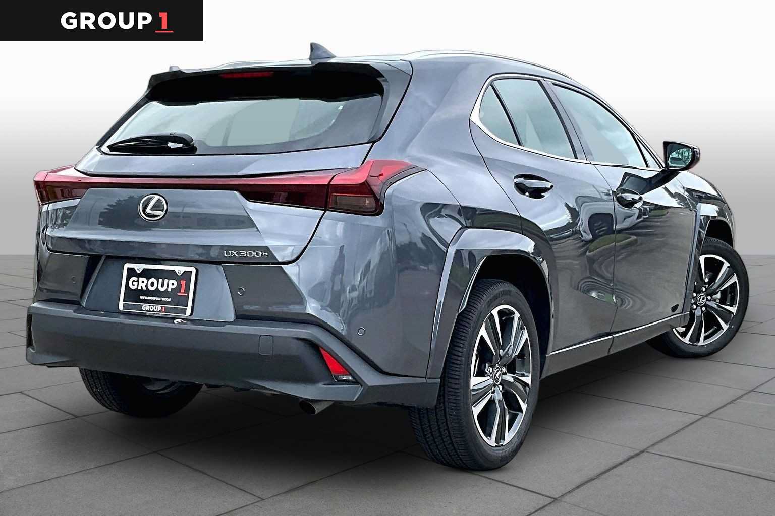 Certified 2026 Lexus UX 300h FWD w/ Cold Area Package image 10