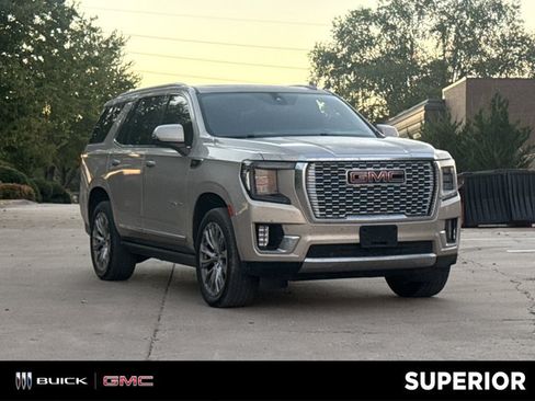 Used 2021 GMC Yukon Denali w/ Denali Premium Package AWD/4WD image 1