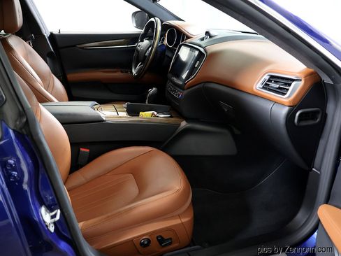 Used 2018 Maserati Ghibli S Q4 image 34