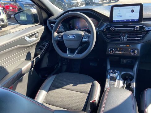 Used 2026 Ford Escape ST-Line image 12