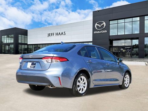 Used 2026 Toyota Corolla LE FWD image 3