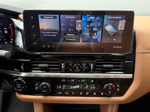 New 2026 Nissan Pathfinder Platinum w/ Lighting Package AWD/4WD image 22