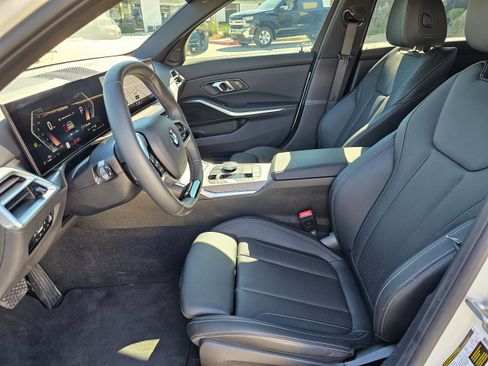 Used 2025 BMW 330i xDrive Sedan image 12