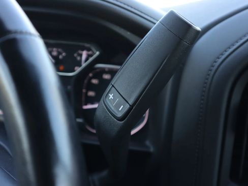 Used 2021 GMC Sierra 1500 Elevation w/ Preferred Package image 17