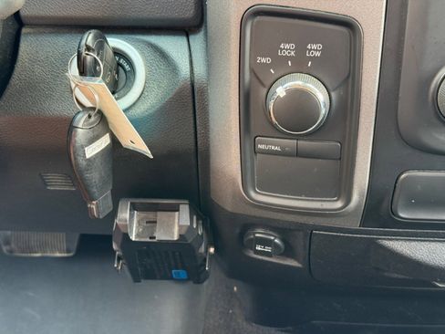 Used 2015 RAM 1500 ST w/ SXT Appearance Group image 26