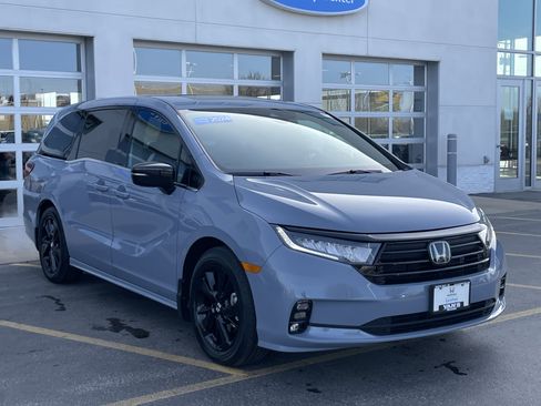 Certified 2023 Honda Odyssey Elite image 1