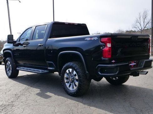 Used 2023 Chevrolet Silverado 2500 Custom w/ Custom Value Package image 15