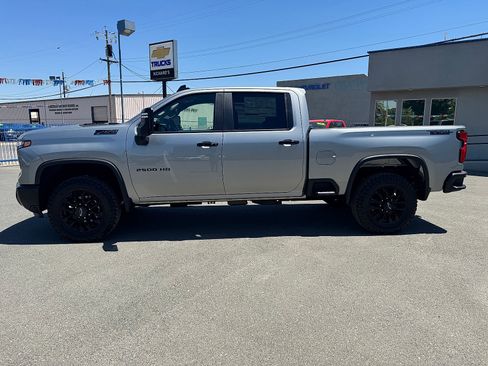 New 2026 Chevrolet Silverado 2500 LT w/ Trail Boss Package AWD/4WD image 6
