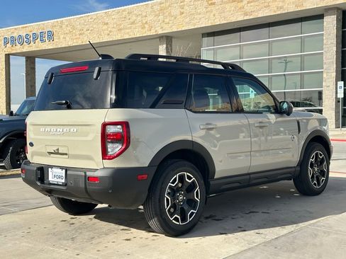 New 2025 Ford Bronco Sport Outer Banks w/ Outer Banks Tech Package+ image 43