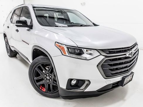 Used 2019 Chevrolet Traverse Premier w/ Redline Edition image 9
