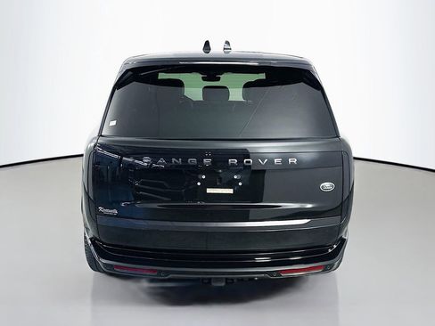 Used 2023 Land Rover Range Rover SE AWD/4WD image 6