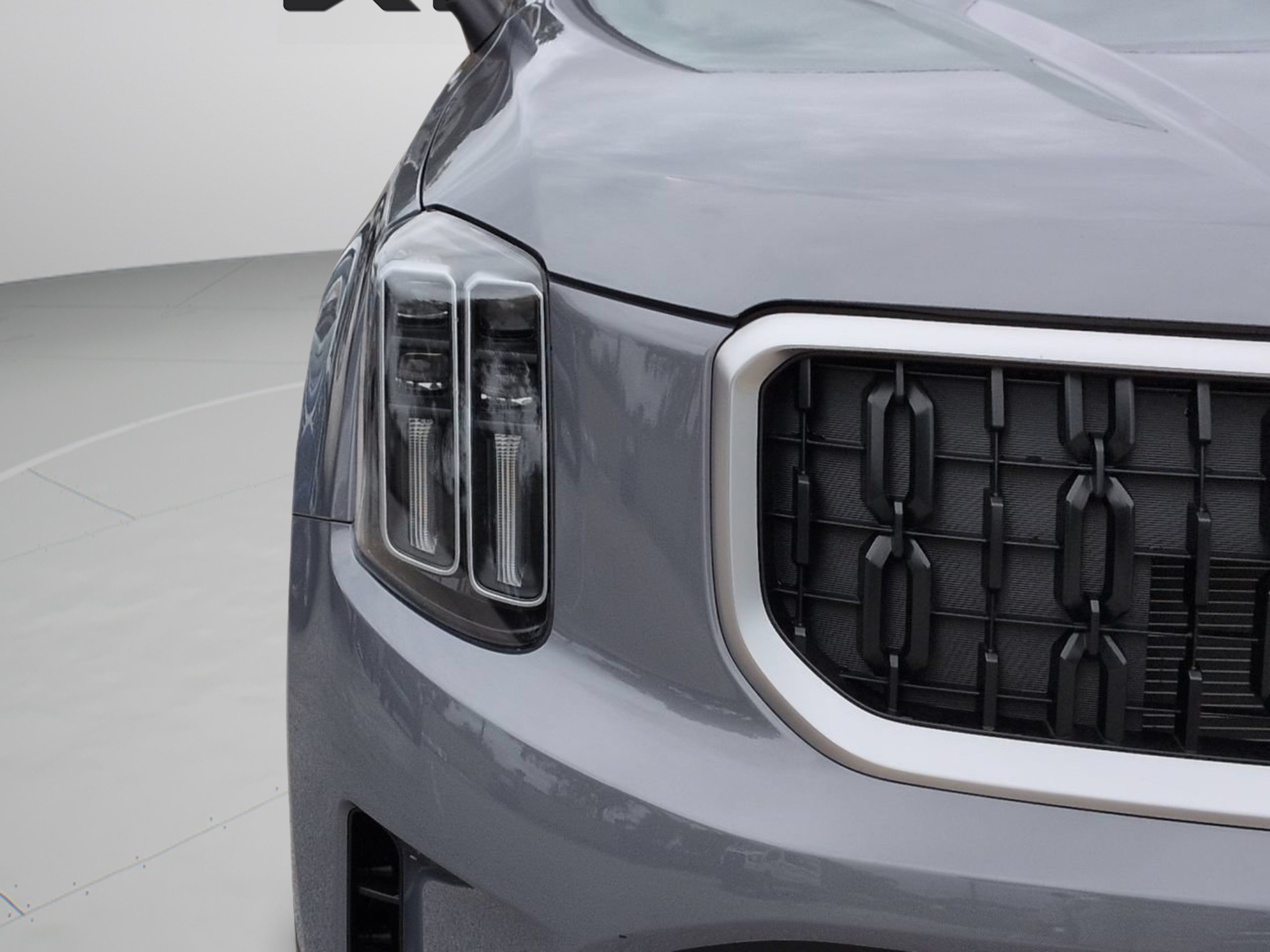 Certified 2025 Kia Telluride LX FWD image 12
