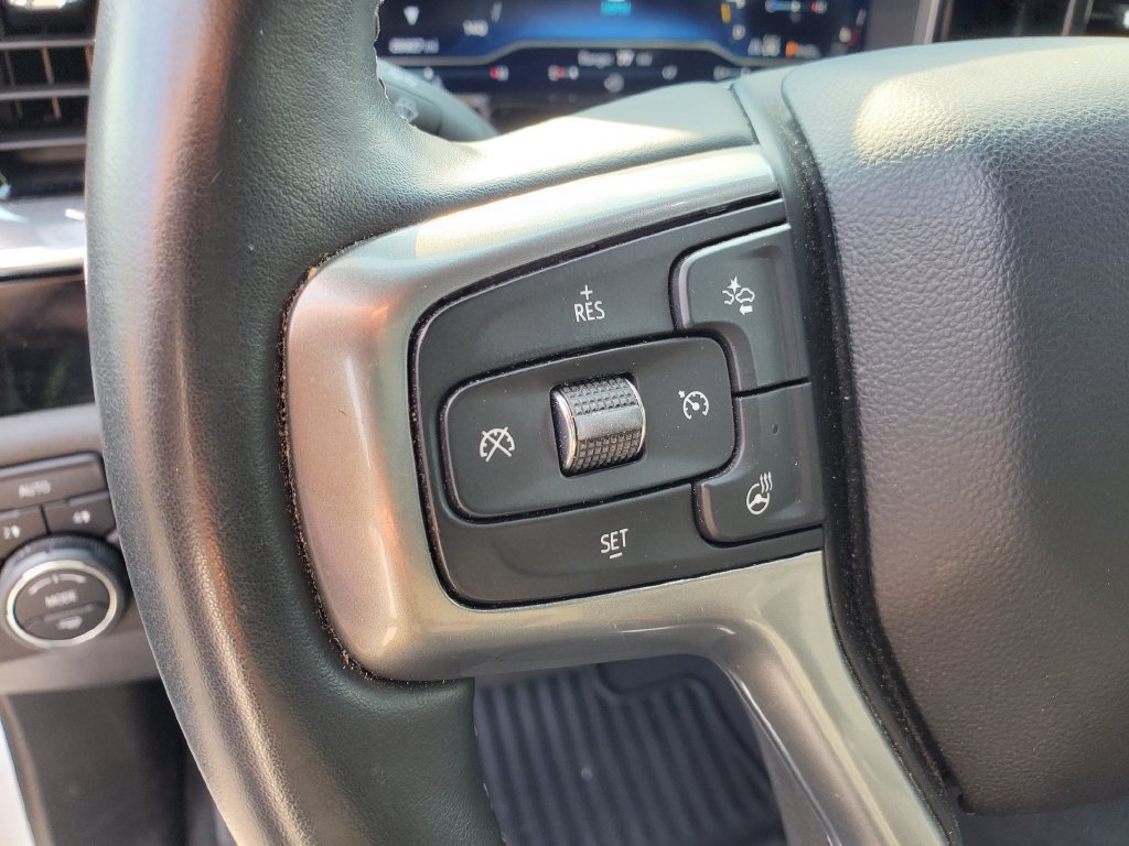 Used 2024 Chevrolet Silverado 1500 LT AWD/4WD image 11