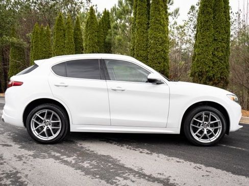 Used 2021 Alfa Romeo Stelvio Ti w/ Premium Package image 7