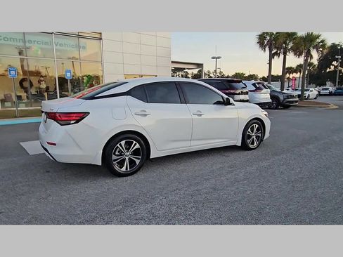 Used 2021 Nissan Sentra SV image 33