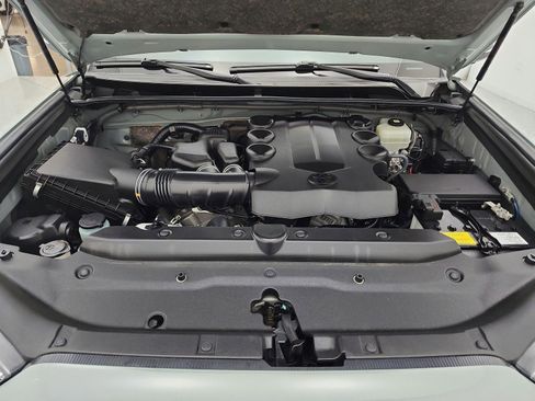 Used 2022 Toyota 4Runner TRD Off-Road Premium image 17