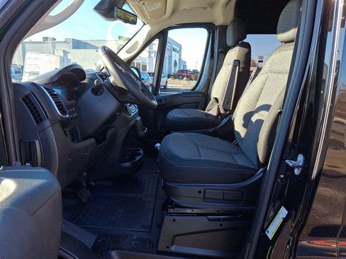 New 2025 RAM ProMaster 2500 w/ Quick Order Package 22H SLT+ image 8