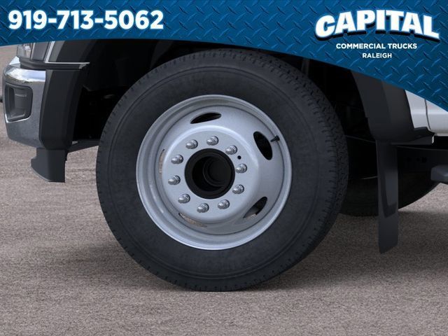 New 2026 Ford F550 Luxury RWD image 21