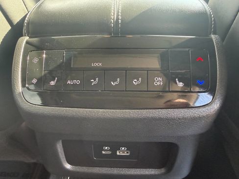 Used 2025 INFINITI QX60 Luxe w/ Vision Package AWD/4WD image 26