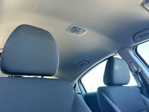 Used 2021 Honda HR-V LX image 17