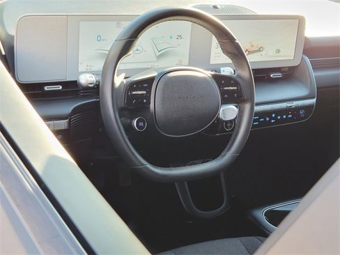 Used 2022 Hyundai Ioniq 5 SE w/ Cargo Package image 3