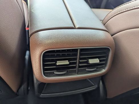 Used 2024 Mercedes-Benz GLE 350 4MATIC image 18