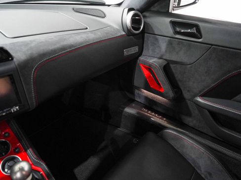 Used 2020 Lotus Evora RWD image 13