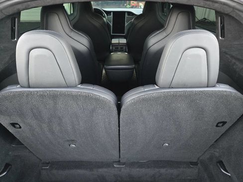 Used 2018 Tesla Model X P100D image 26
