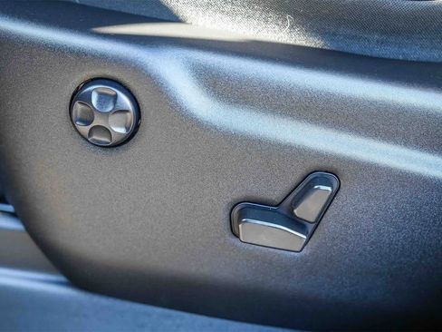 Used 2021 Jeep Grand Cherokee Trailhawk w/ Trailhawk Luxury Group image 16