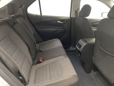 Used 2022 Chevrolet Equinox LT FWD image 19