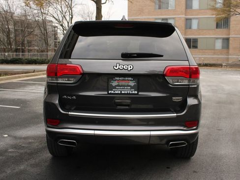 Used 2017 Jeep Grand Cherokee Summit image 8